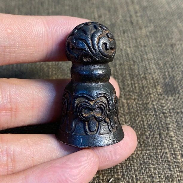 天铁老胎藏区小印章随身挂件