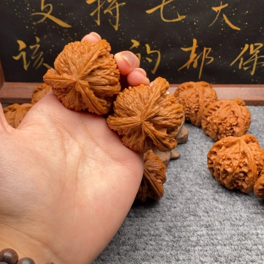 【闪购商品】吊坠文玩核桃随**走