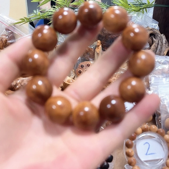 柏木（崖柏）太行崖柏龙胆闪电陈化黑油2.0手串