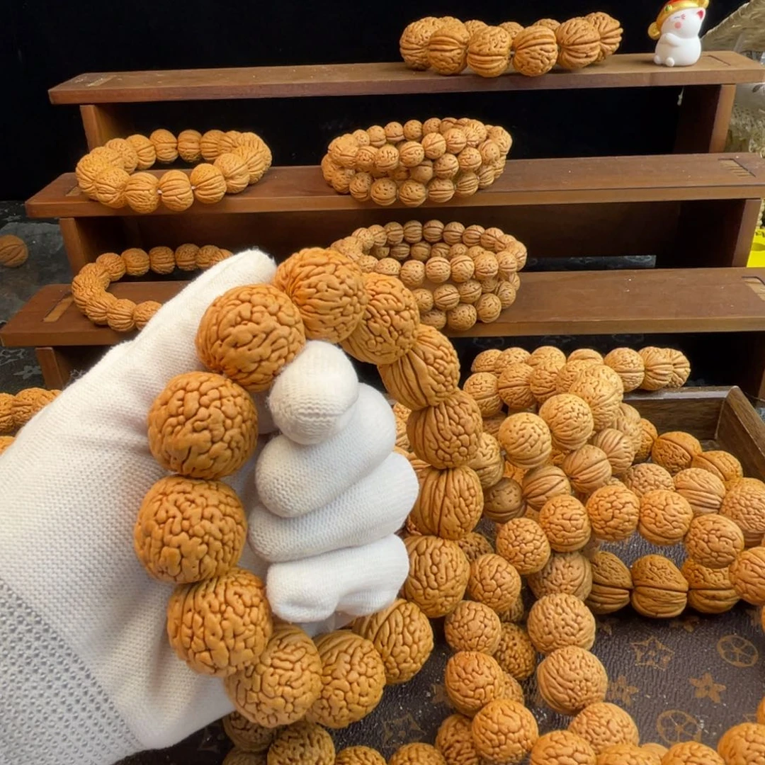 文玩核桃手串赵*年霸王巨龙