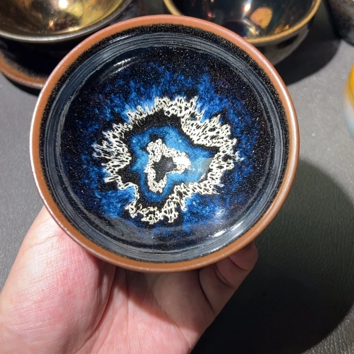 茶盏我们也在这里了哈