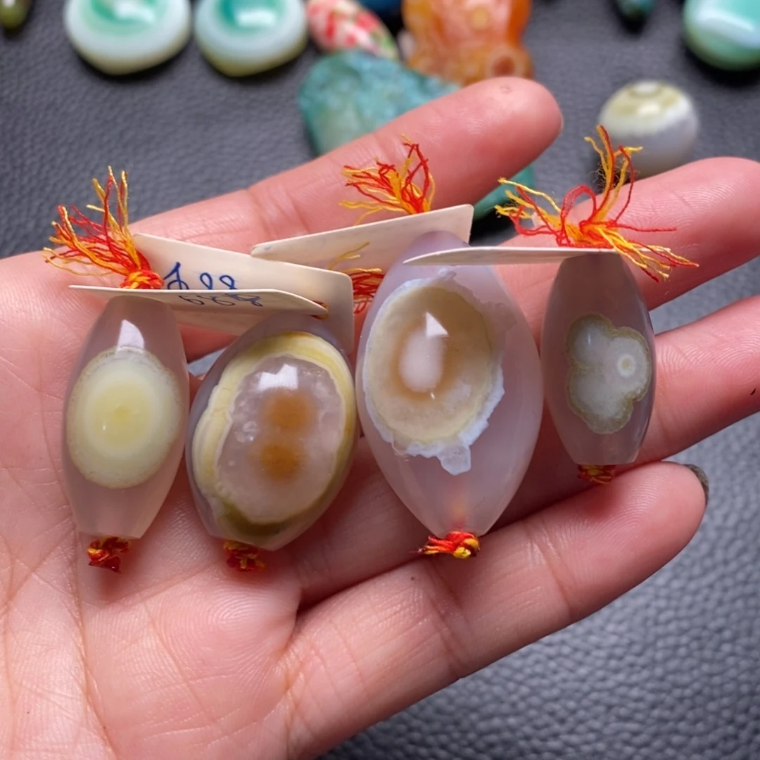 未镶嵌颈饰玛瑙/玉髓@***啊