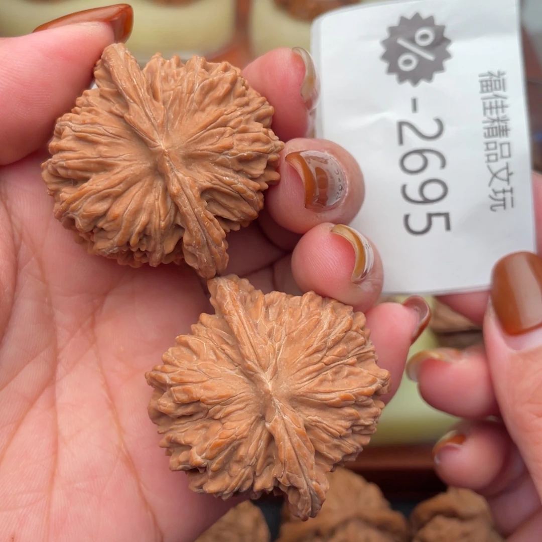 你***鹰文玩核桃把件43头货汉高楼