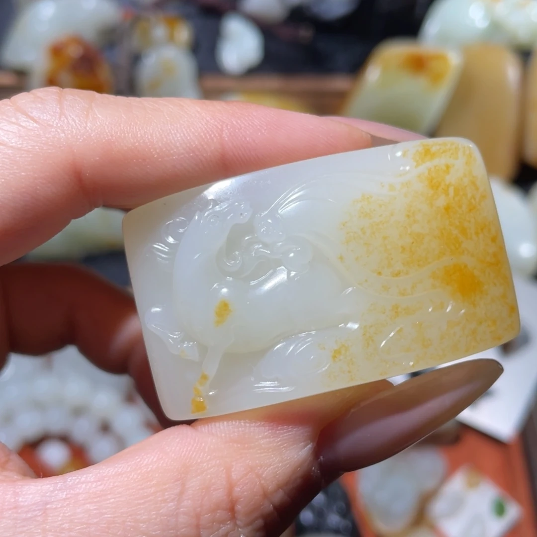 木***～和田玉未镶嵌颈饰