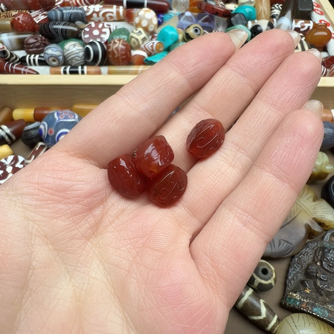 玛瑙/玉髓未镶嵌珠宝半成品