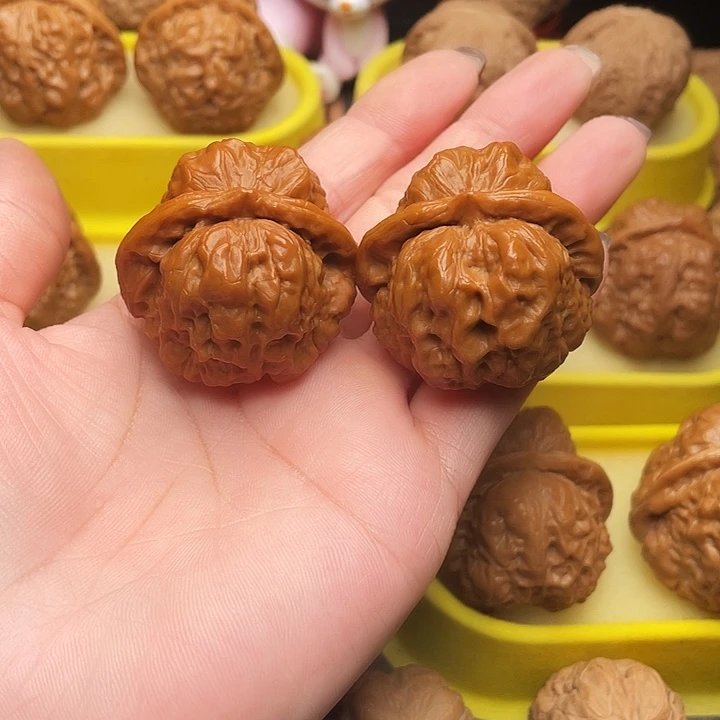 吊坠文玩核桃腊*?蛤蟆