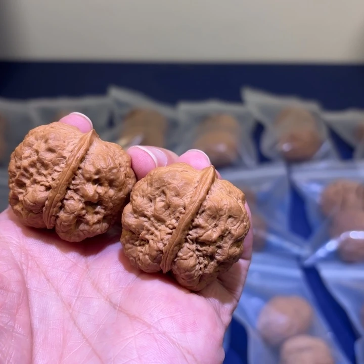 文玩核桃吊坠毒液蟾王