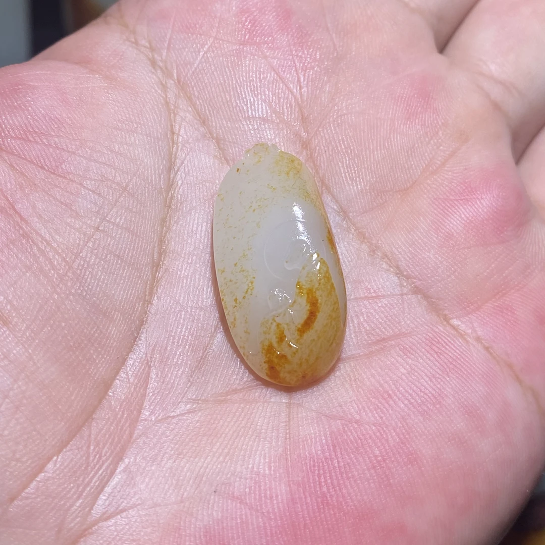 和田玉随型吊坠悟道手工雕刻