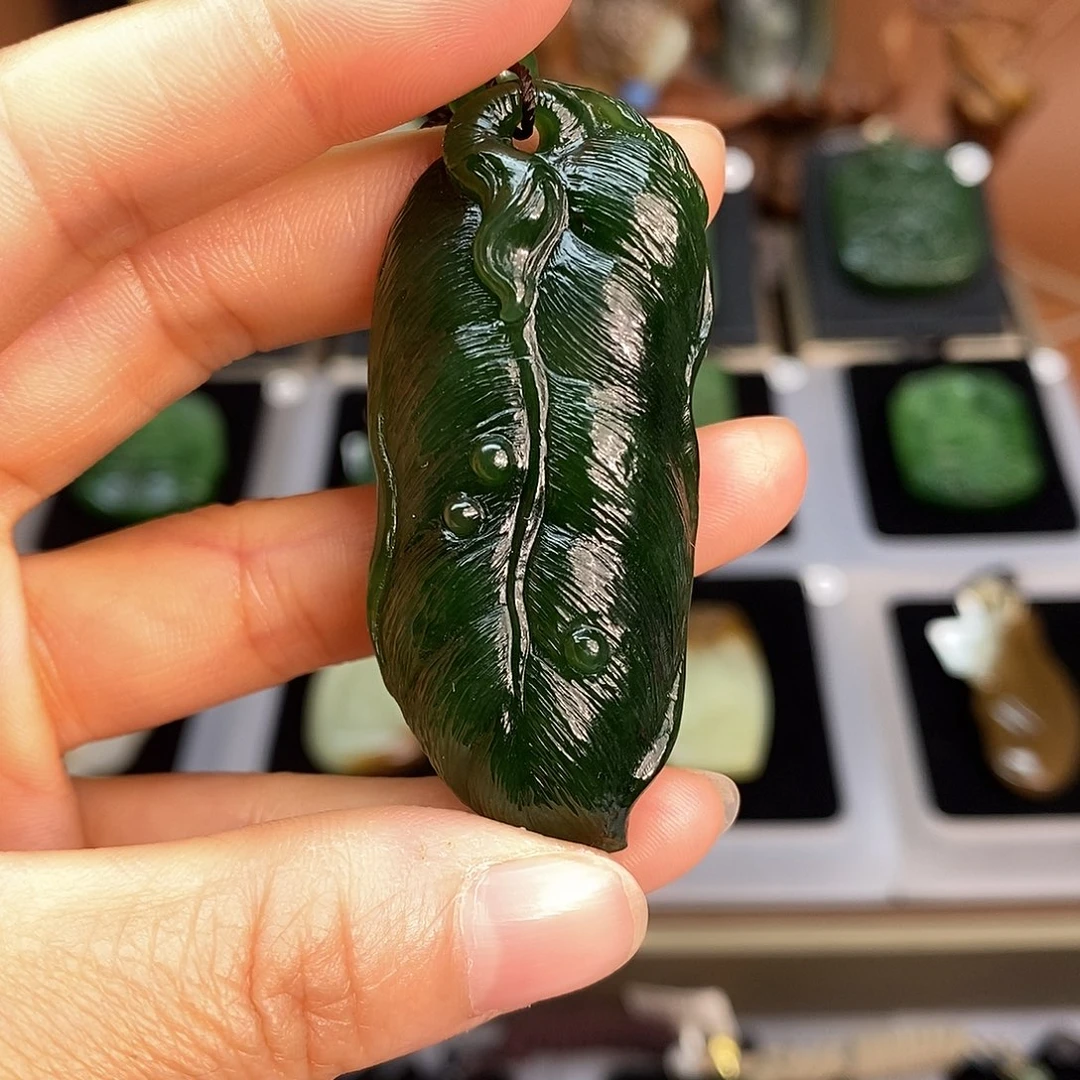 和田玉未镶嵌吊坠(不含链)