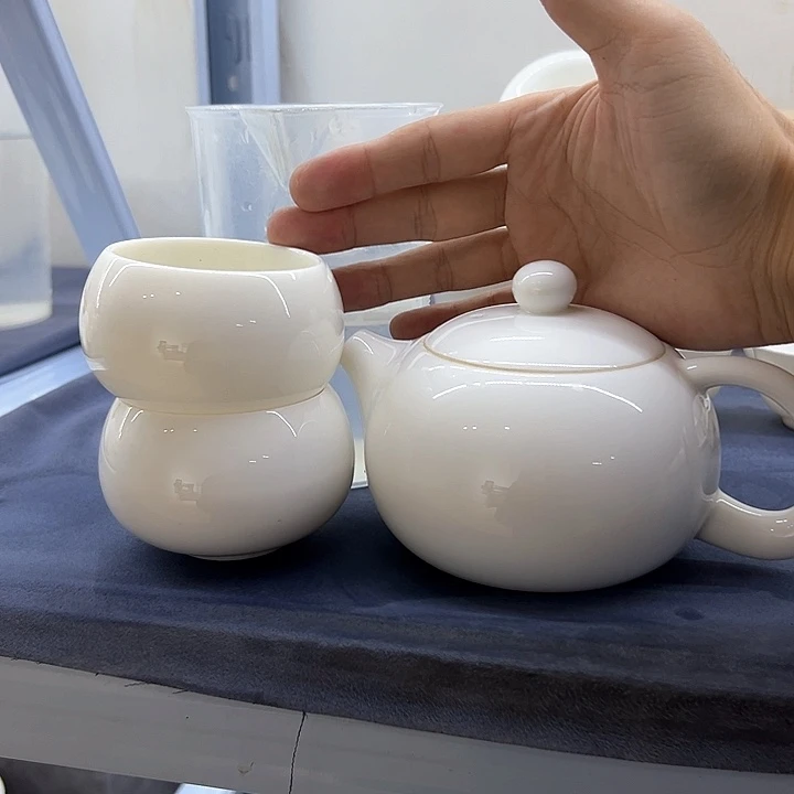 陶德化白瓷300毫升大壶