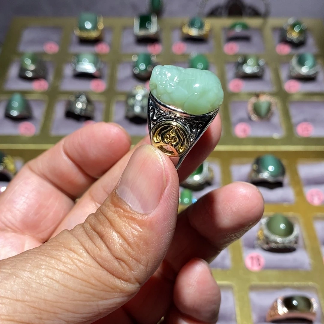 和田玉（碧玉）戒指未镶嵌