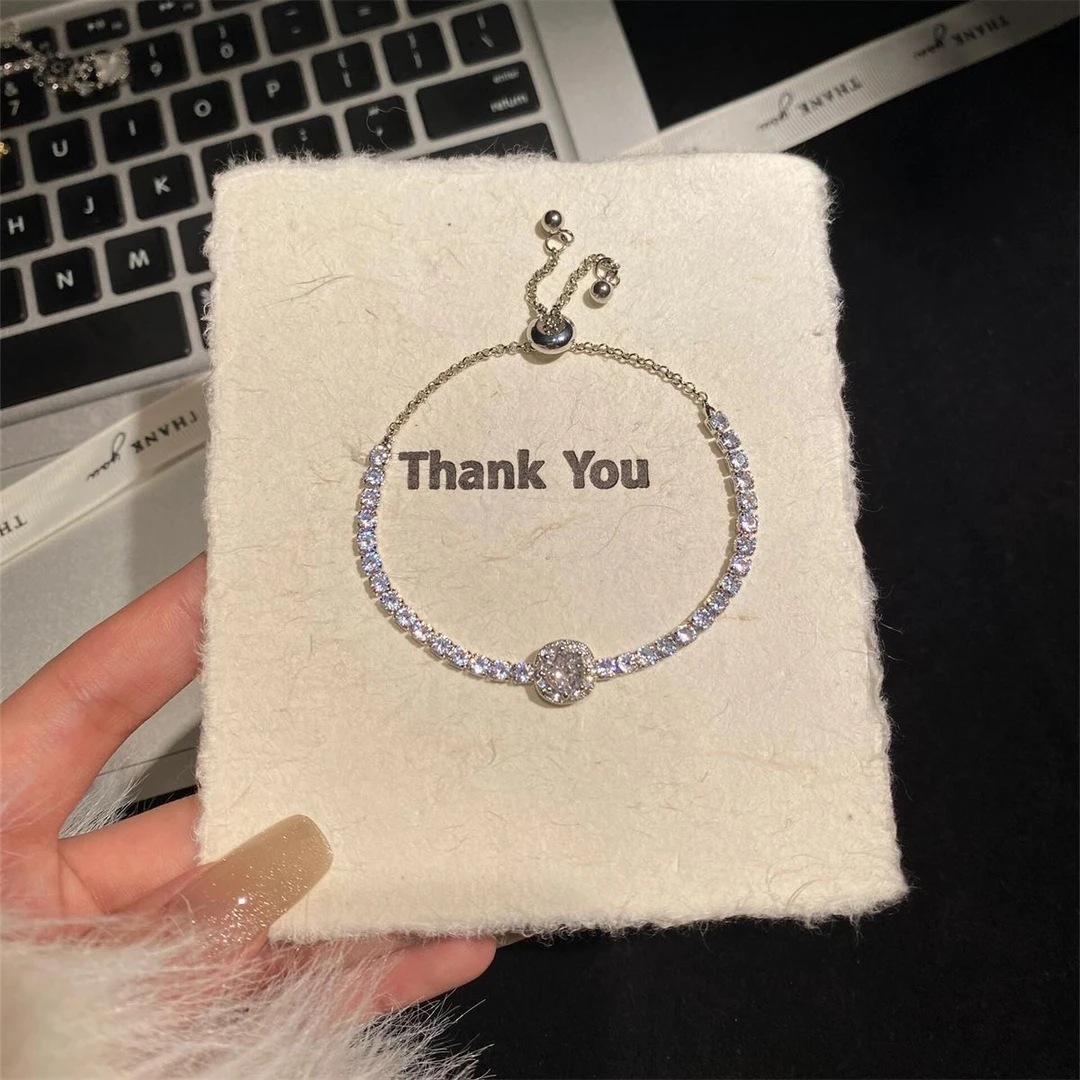 铜合金手链 8677超闪小方糖手链女ins风手环气质轻奢ins风手饰