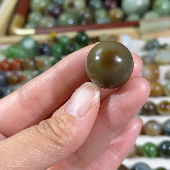 和田玉（糖玉）未镶嵌珠宝半成品