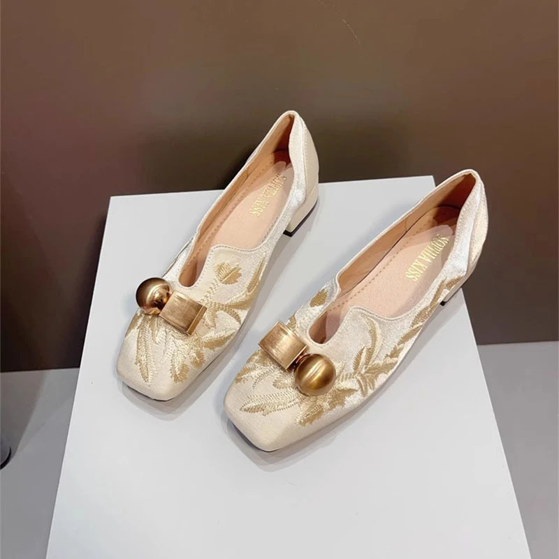 复古新中式2025春夏新款低跟女鞋百搭方头单鞋女豆豆鞋平底乐福鞋