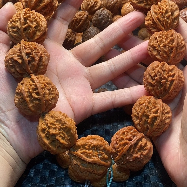 文玩核桃手串粗筋