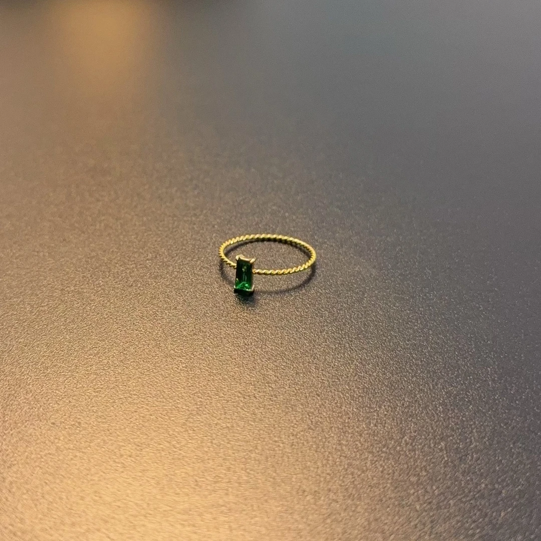 钛钢锆石戒指 超细绿戒指百搭彩宝小指环RICuc 0458