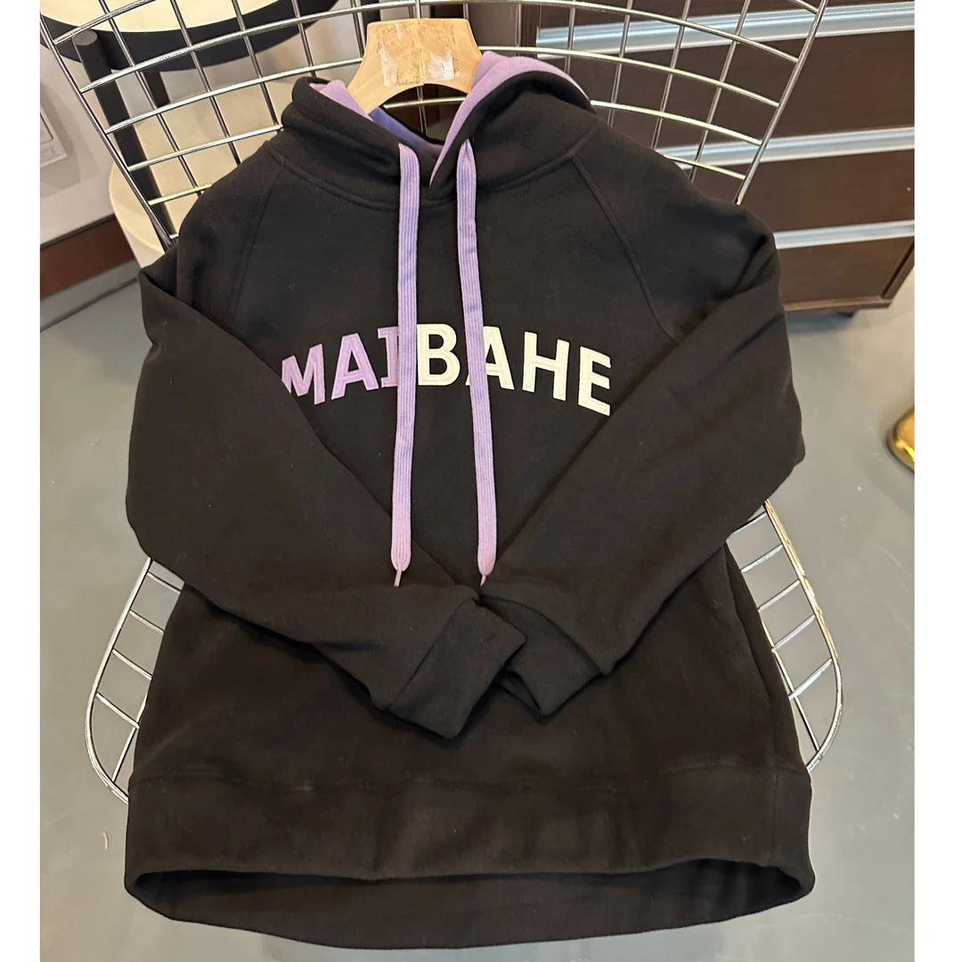 黑色字母长袖卫衣-Y130