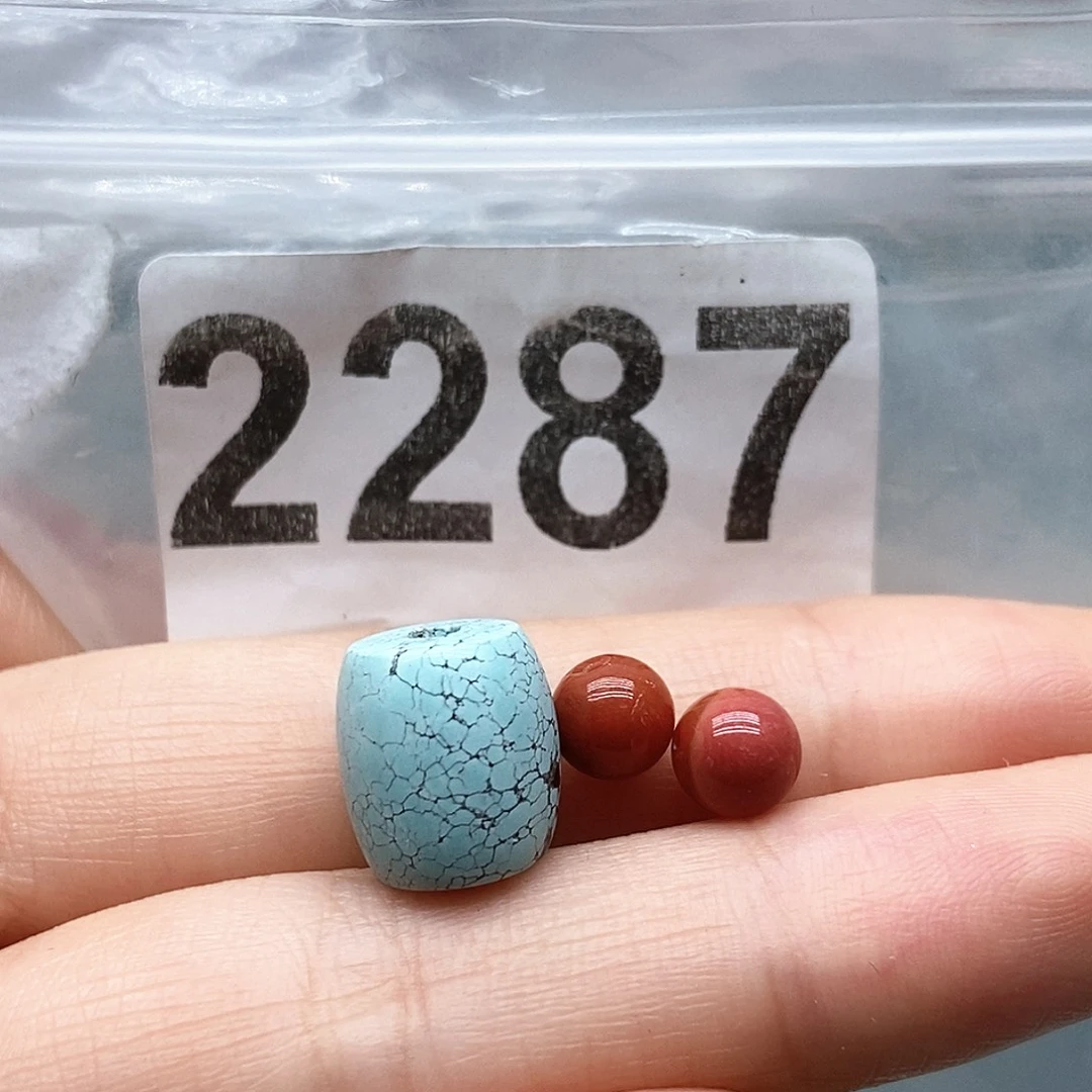 南红玛瑙未镶嵌颈饰