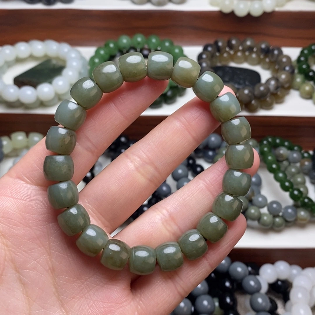 和田玉未镶嵌手串