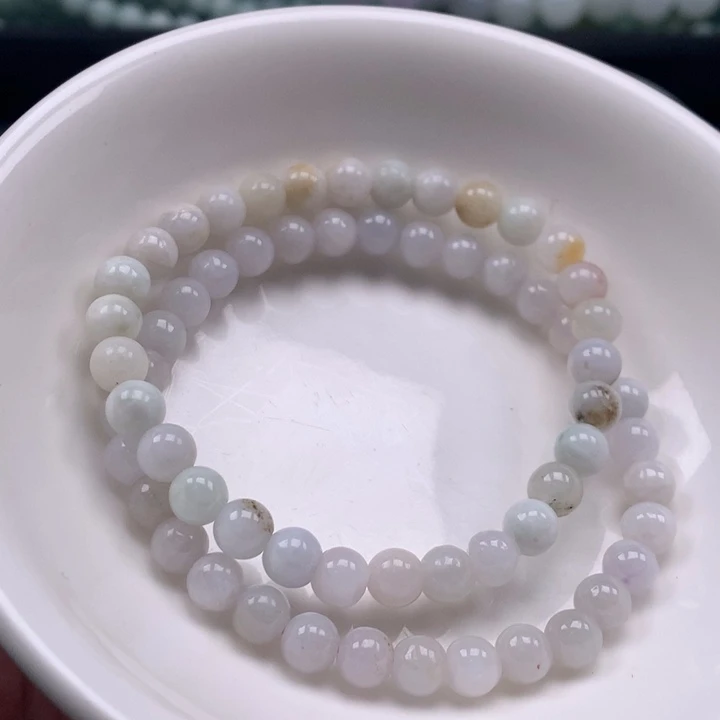 翡翠未镶嵌颈饰翡翠有瑕疵不退不换