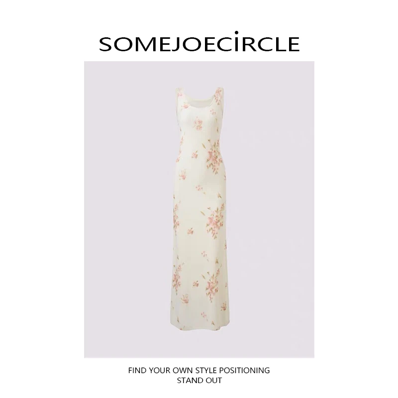 SOMEJOECIRCLE【MAX】千金miu系穿搭绵羊毛背心连衣裙Z7347