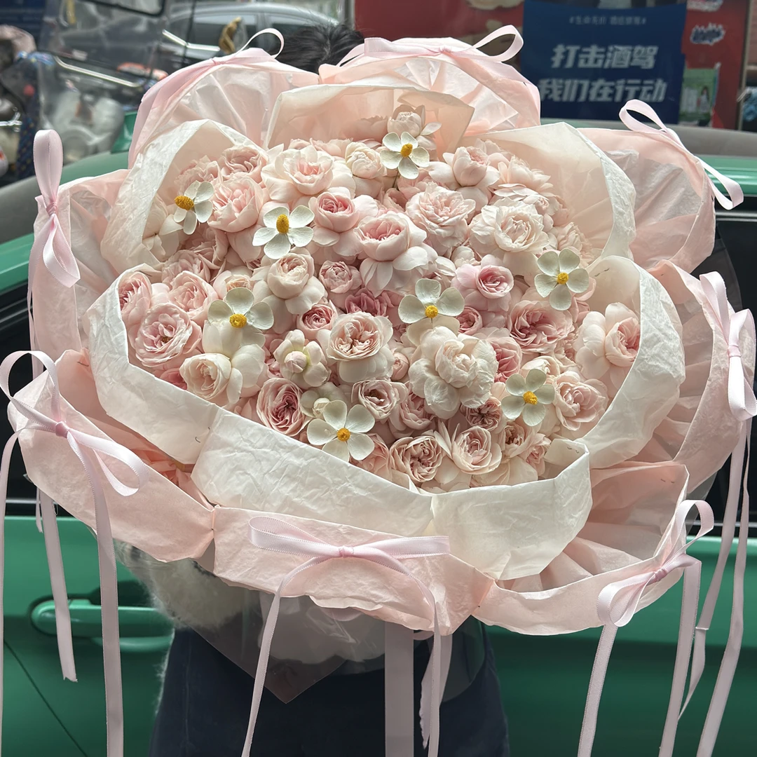 花瓣款仙子之吻花束