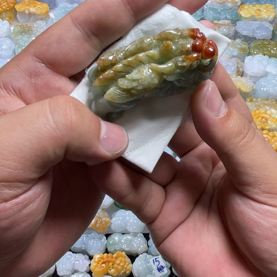 翡翠未镶嵌颈饰天然