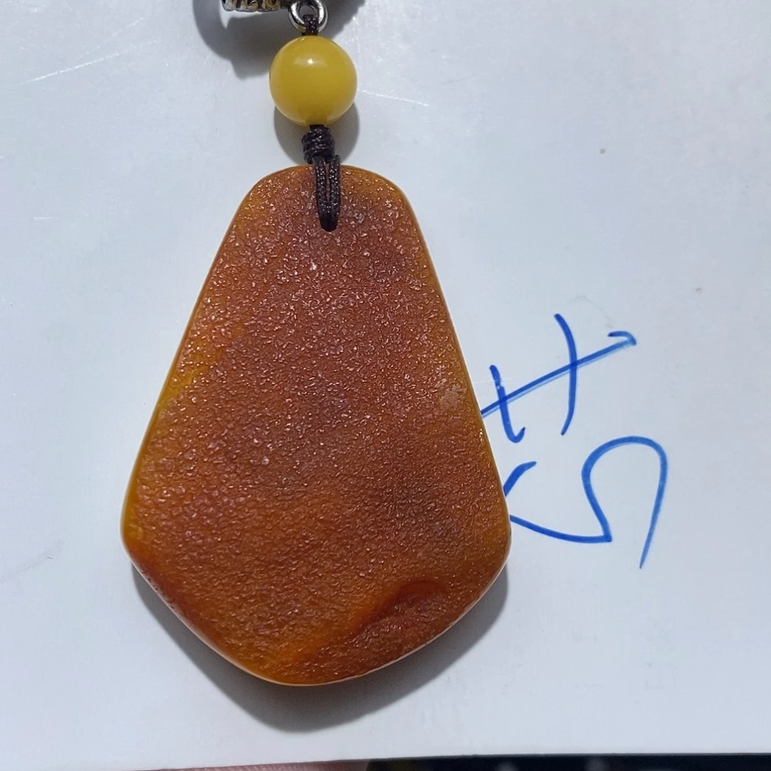 定制琥珀未镶嵌蜜蜡