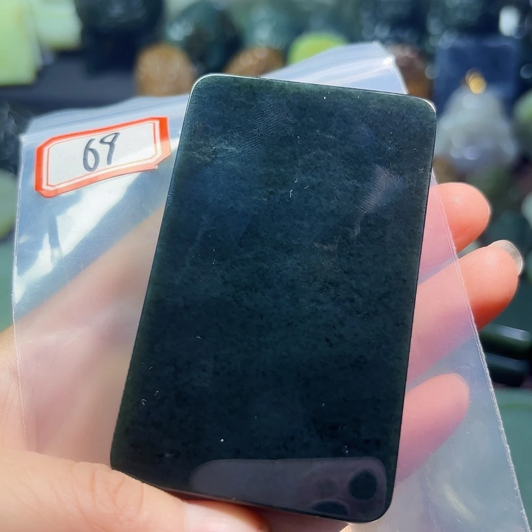 和田玉未镶嵌珠宝半成品