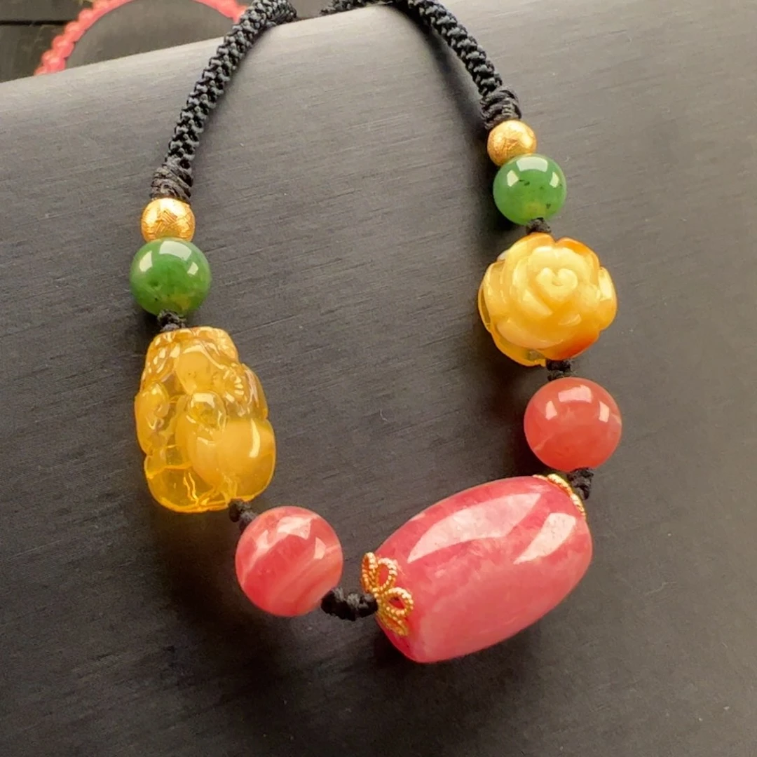 菱锰矿（红纹石）未镶嵌颈饰