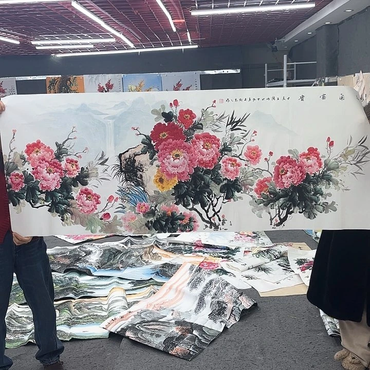 国画无毛或被短柔毛或近