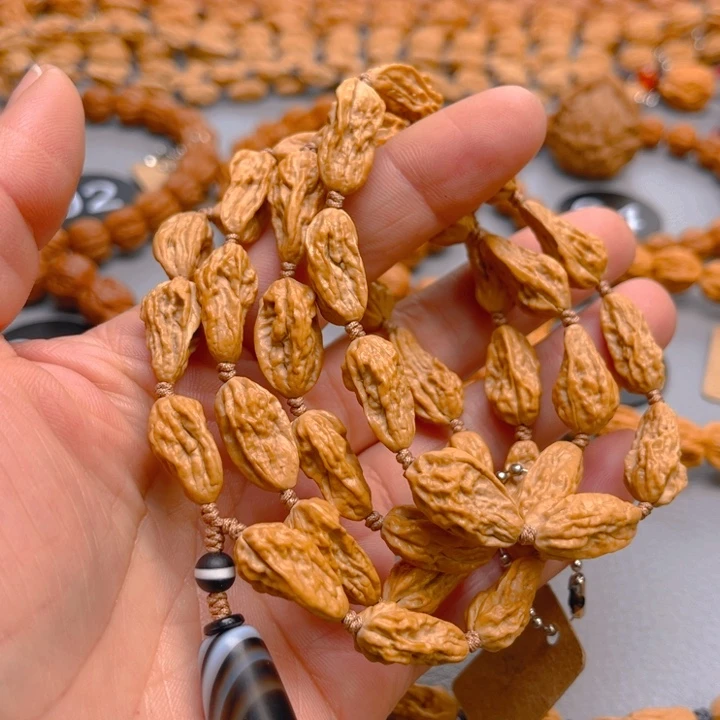 柳***茶文玩核桃吊坠核桃脖挂