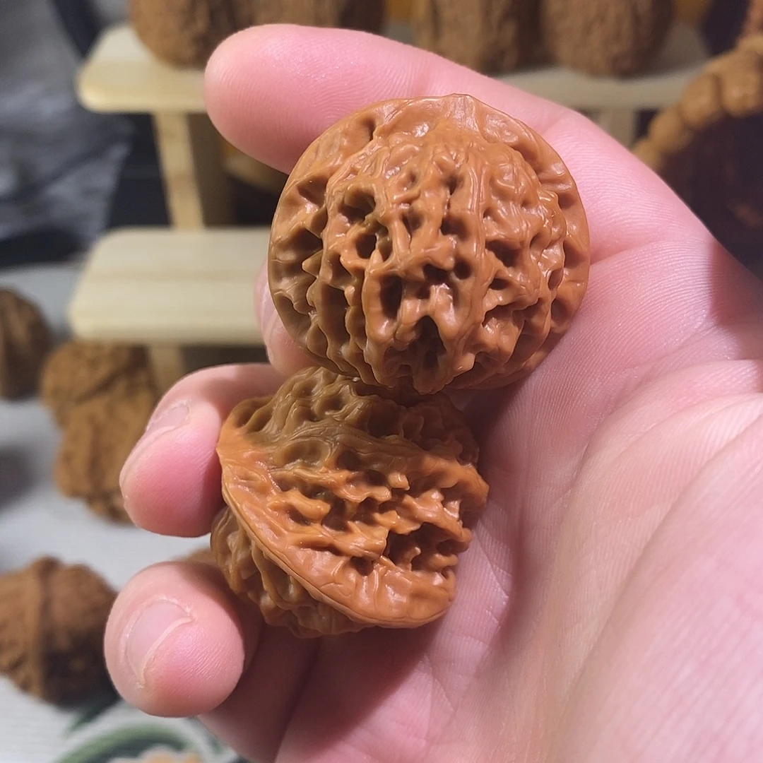 文玩核桃把件37尺秦闷