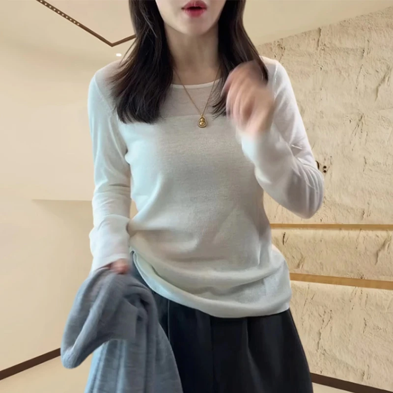 胖mm特大码女装白色圆领长袖针织衫女早秋季修身显瘦内搭打底上衣