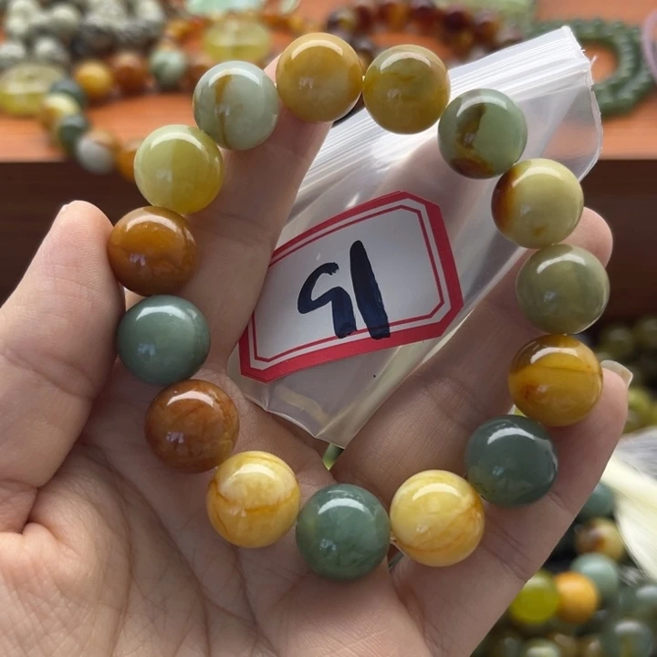 未镶嵌蛇纹石玉手链