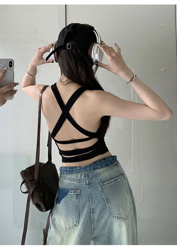 辣妹黑色挂脖小吊带背心女装外穿夏季带胸垫露背抹胸美背无袖上衣
