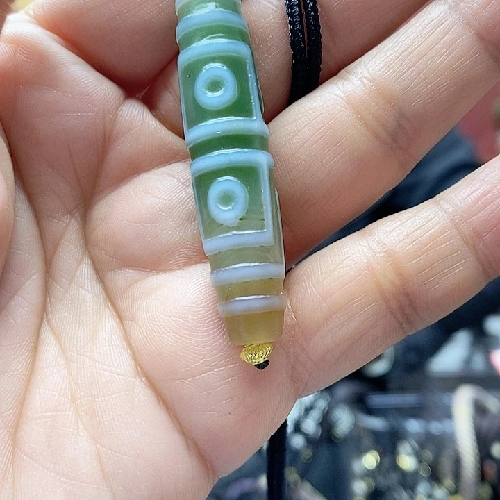 玛瑙/玉髓颈饰合金