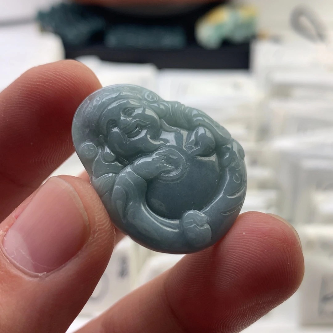 颈饰未镶嵌翡翠财神