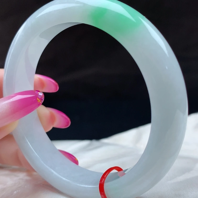 【闪购商品】未镶嵌手镯翡翠96810，