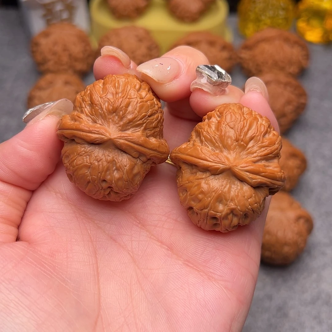 把件文玩核桃毕业精品精配元宝全品40