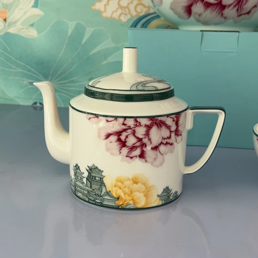瓷片花好月圆小茶壶
