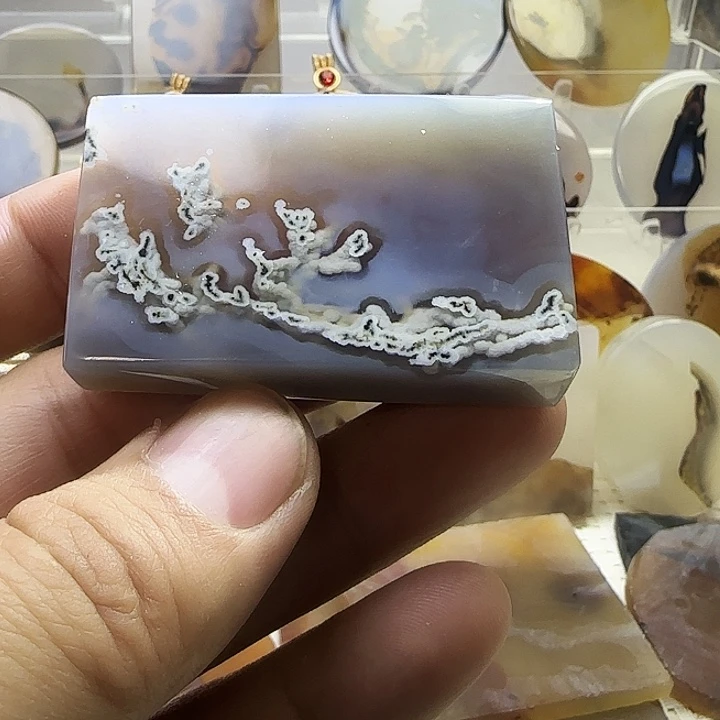 玛瑙/玉髓未镶嵌珠宝奇石