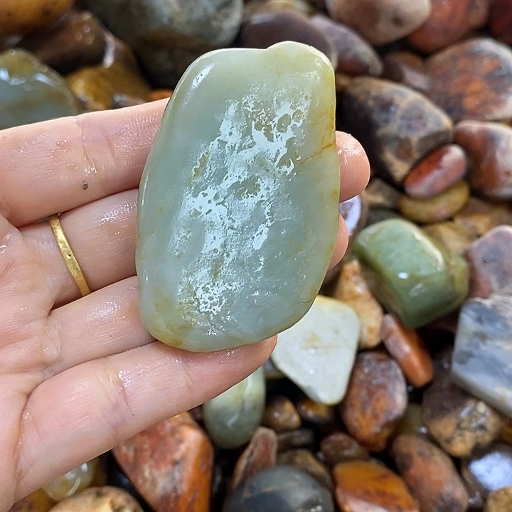 和田玉（糖玉）未镶嵌挂件