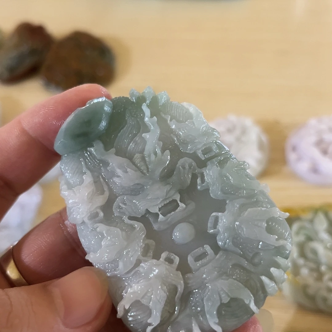 未镶嵌定制翡翠翡翠