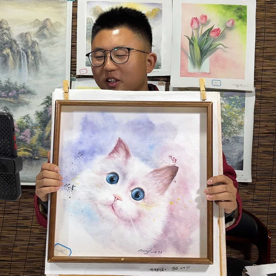 油画行路人小院绘画作品竞拍成功