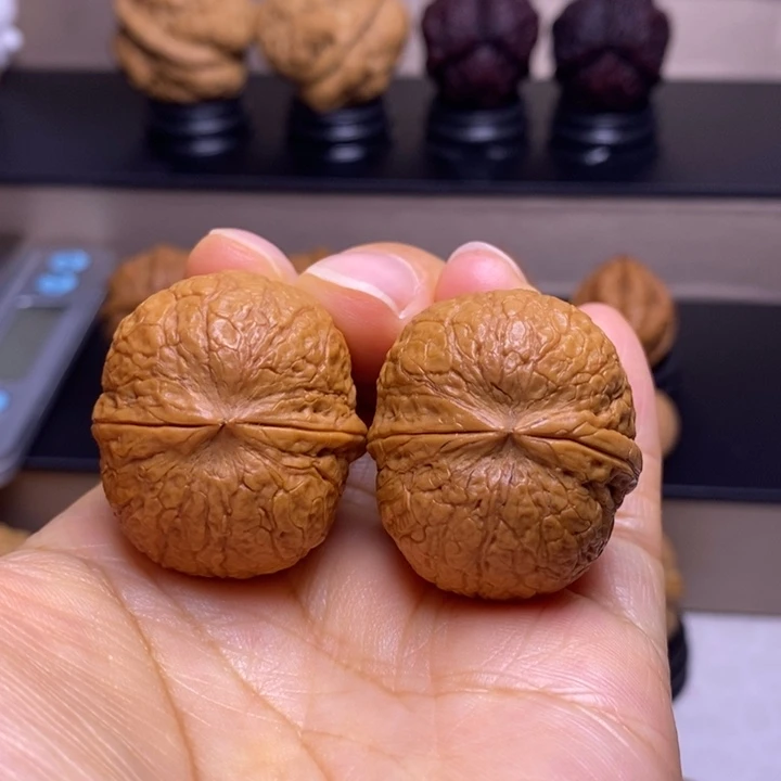 文玩核桃把件铁蛋20