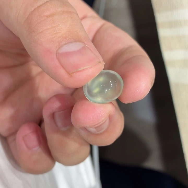 葡萄石未镶嵌裸石裸石1粒