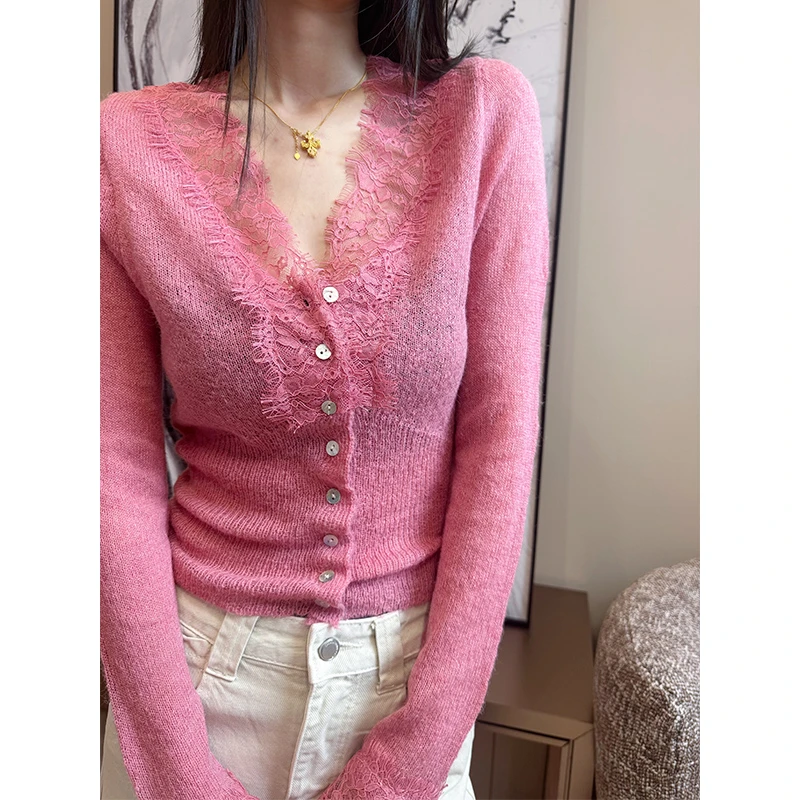 【DaYu】微透V领蕾丝女味韩系慵懒风减龄修身针织打底衫