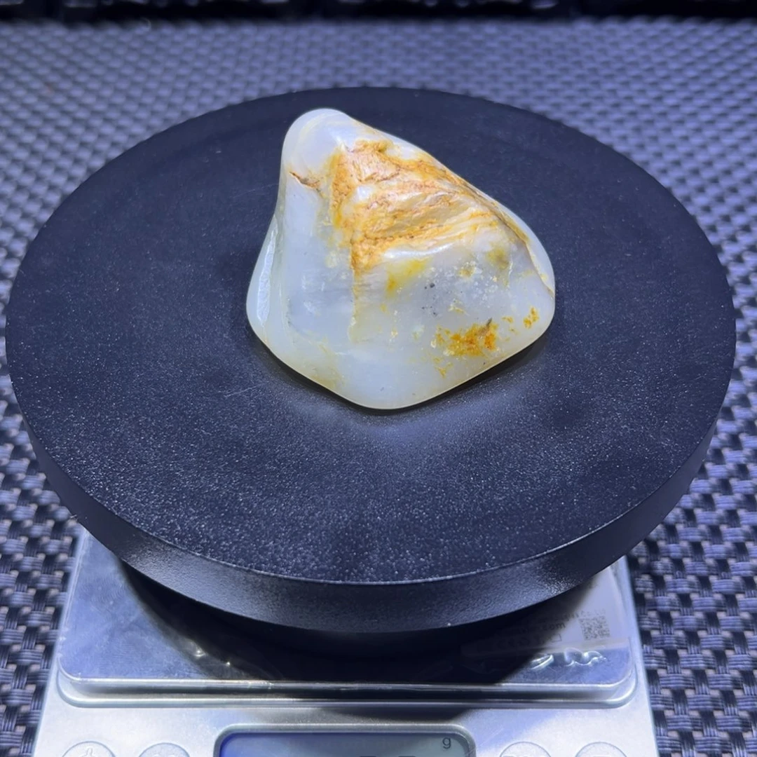 吊坠(不含链)未镶嵌和田玉（子料）80-62