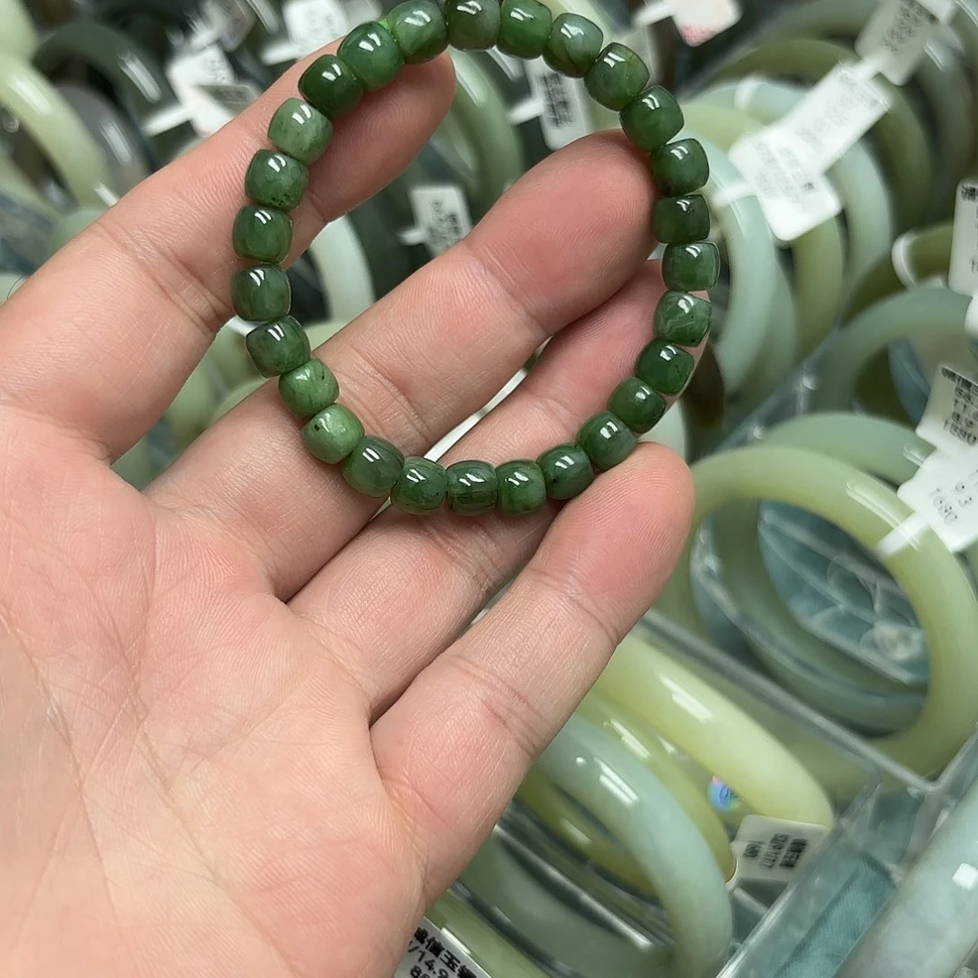未镶嵌手镯和田玉（糖玉）